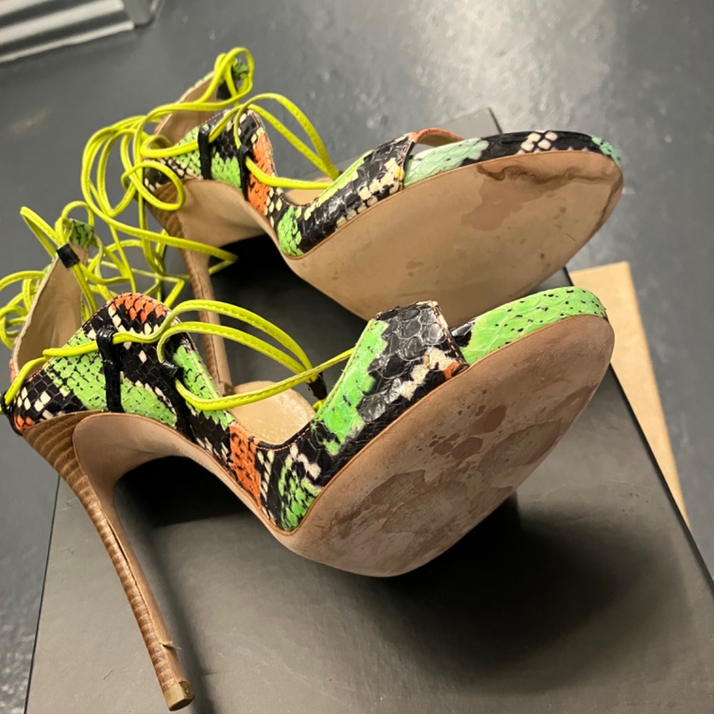 Dsquared Riri lace up neon snake print heels - Picture 5 of 8